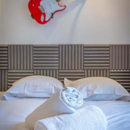 Апартаменты R'studio 25 Hyper Centre *