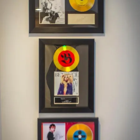 R'studio 25 Hyper Centre